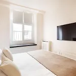 Pick A Flat\'S Apartements With Services In Louvre - Rue Des Halles