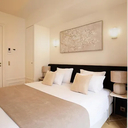 Apartment Pick A Flat's Apartements With Services In Louvre - Rue Des Halles Paris