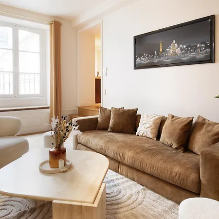 Pick A Flat's Apartements With Services In Louvre - Rue Des Halles Apartment